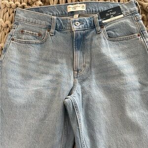 Abercrombie & Fitch Low Rise Baggy Curve Love